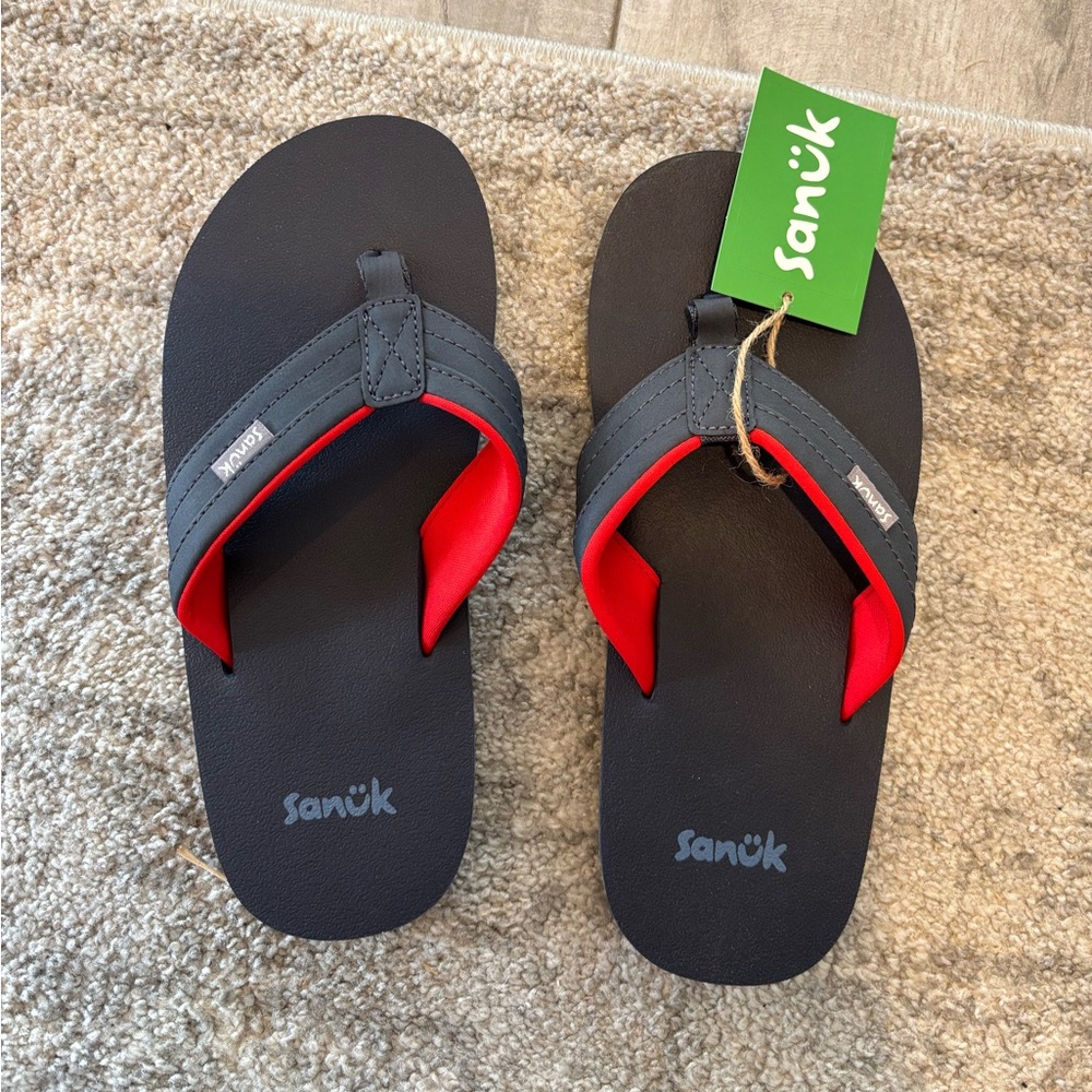 Sanuk Navy and Red Flip Flops